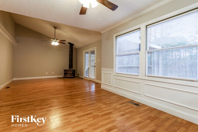 Building Photo - 4135 Shiloh Ct