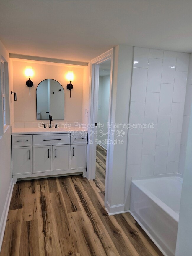 Building Photo - 410 W I St