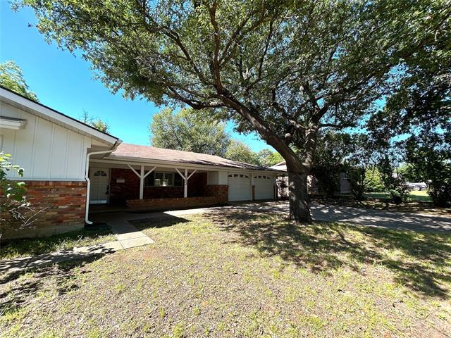 Foto del edificio - 613 W Redbud Dr