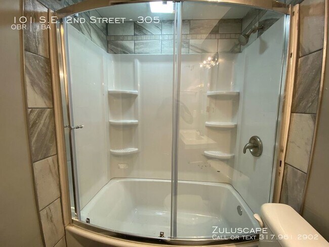 Foto del edificio - 101 SE 2nd St