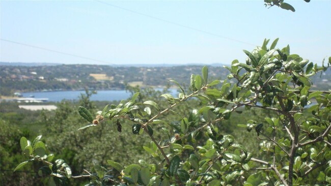 Foto del edificio - 21720 Sierra Trail