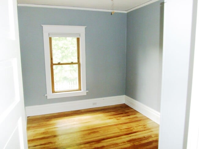 Foto del edificio - 313 4th Ave NW