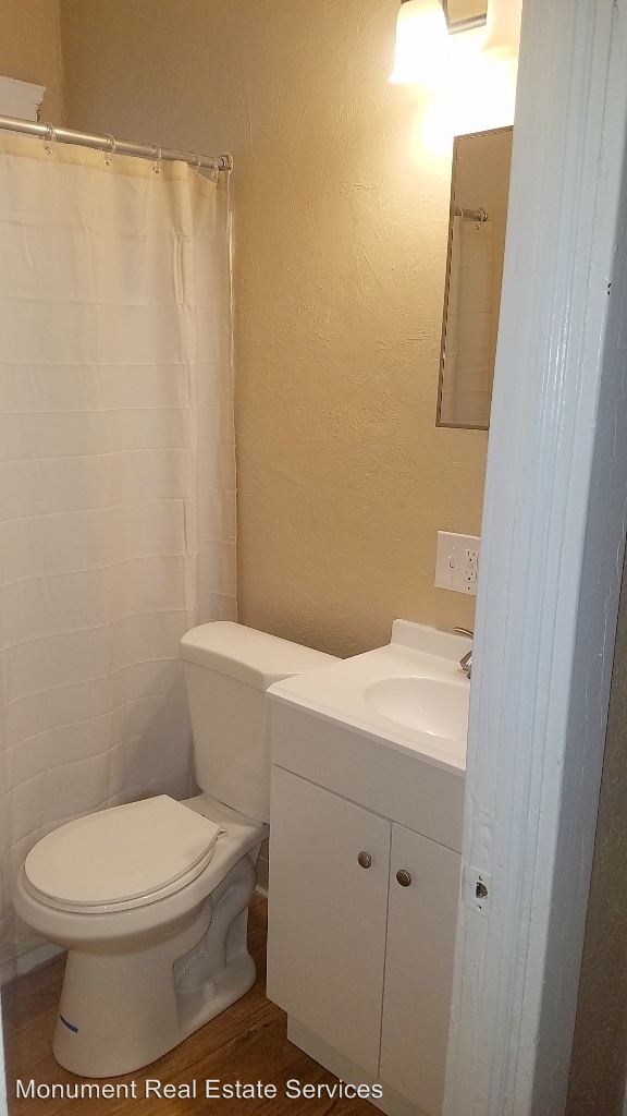 Foto del edificio - 11117 Lardet Ave