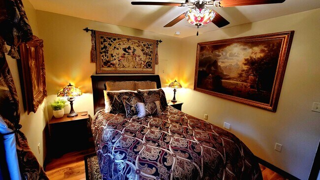 Foto del edificio - 580 W Old Town Rd