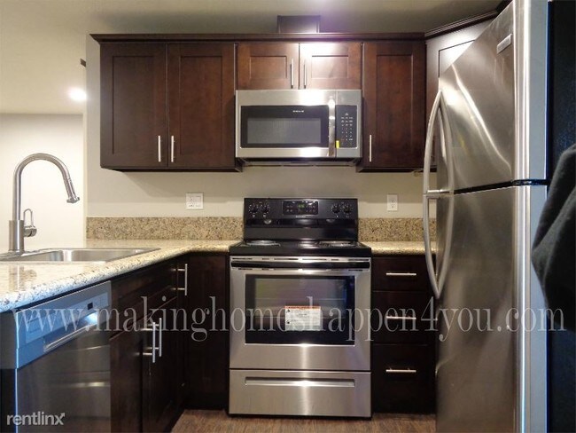 Building Photo - Studio, 1 bath Apartment - 396 View Dr NW