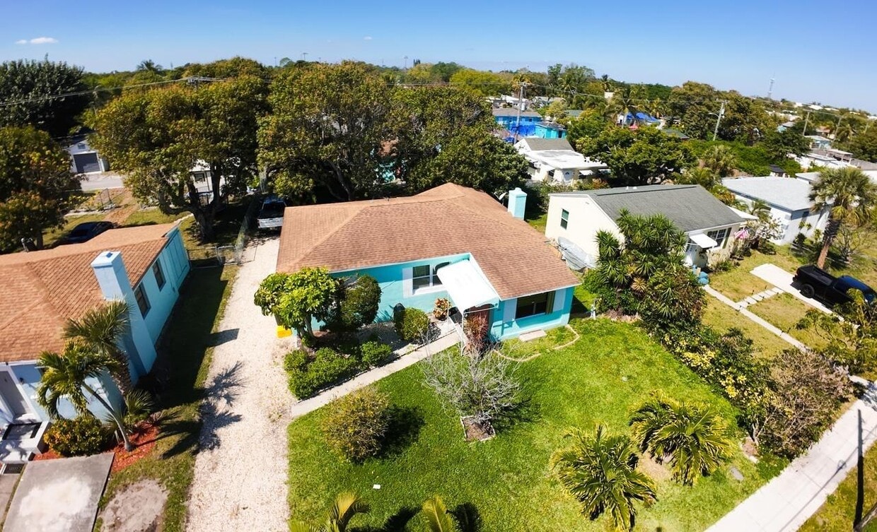 Foto principal - 332 S Swinton Ave
