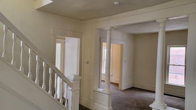 Building Photo - 786 Florida Ave