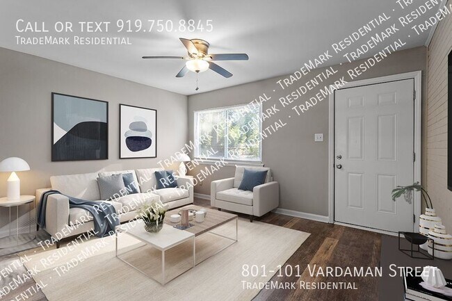Building Photo - Renovated 2BR/1BA Apts Near Downtown Ralei...
