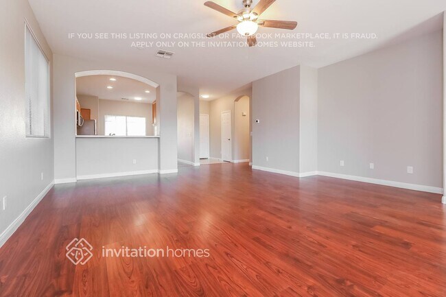 Foto del edificio - 12265 W Monroe St