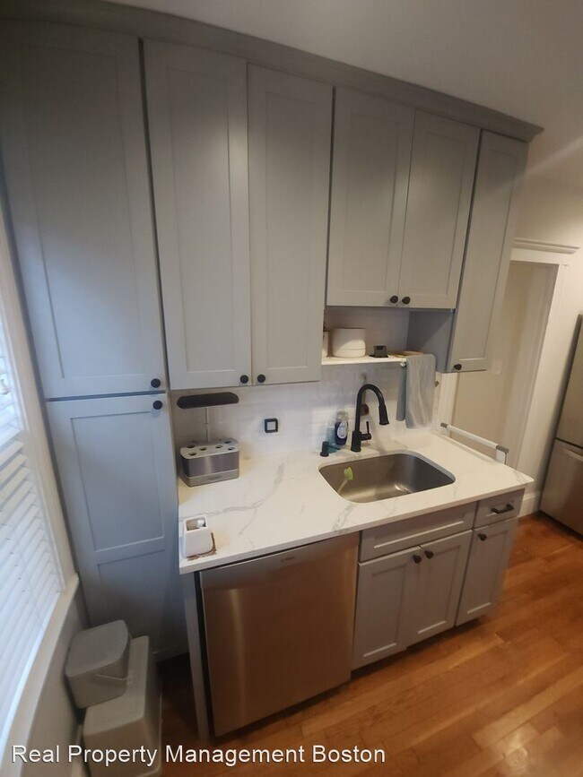 Foto del edificio - 1 br, 1 bath House - 19 Adelaide St. #1