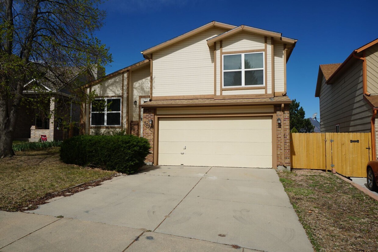 7035 Sproul Ln, Colorado Springs, CO 80918 House Rental in Colorado Springs, CO
