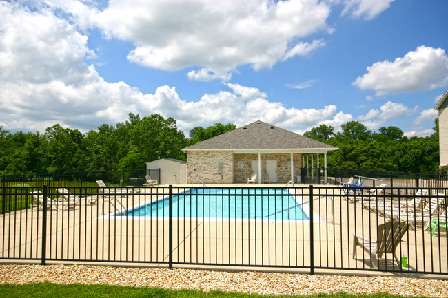 Building Photo - Meadows at Shadow Ridge