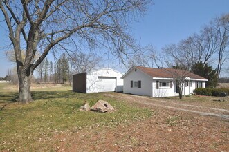 Building Photo - 19006 W Edwards Rd