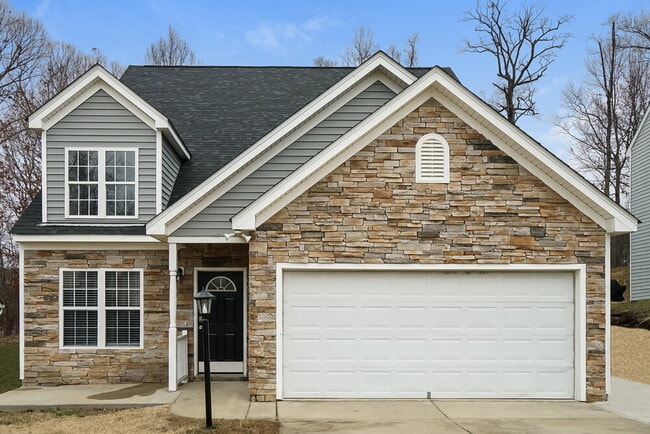 Building Photo - 1422 Southgate Dr