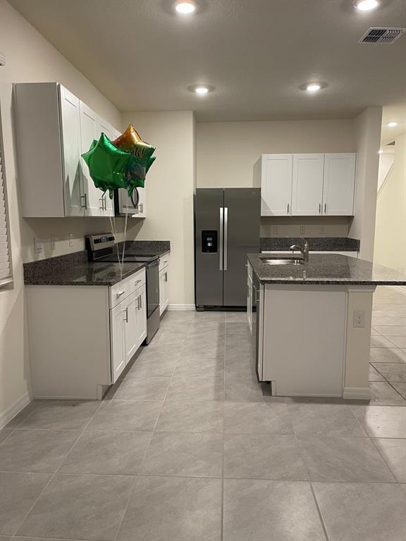 Building Photo - 1317 Isleta Lp