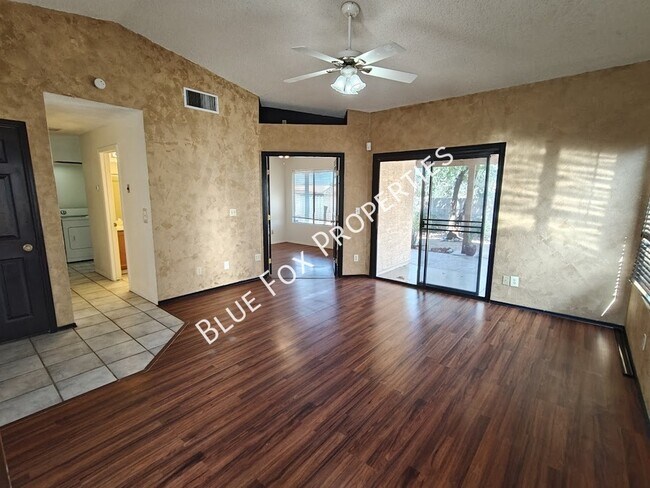 Foto del edificio - 9073 N Tiger Eye Way