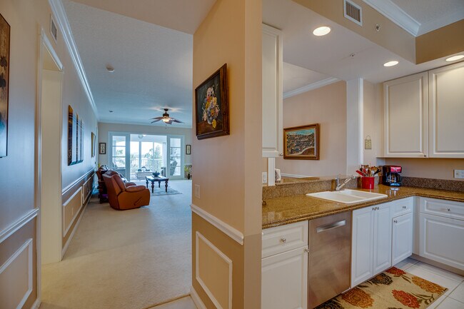 Foto del edificio - 38 Harbour Isle Dr E