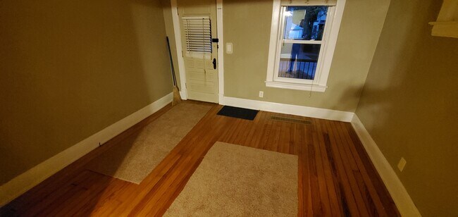 Living Room - 10318 Burton Ave