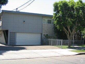 Foto del edificio - 614 E Garfield Ave