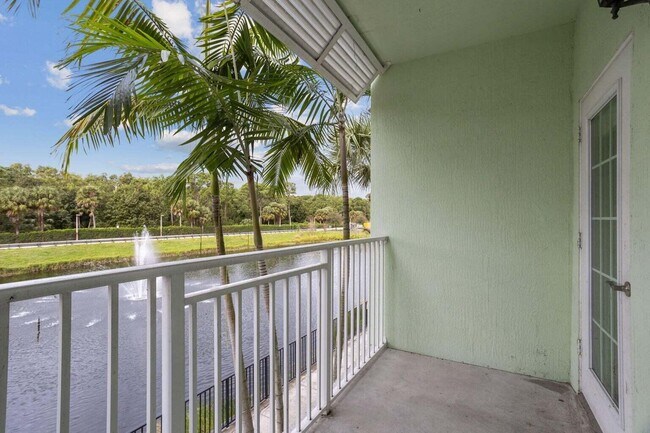 Foto del edificio - 3617 High Ridge Rd