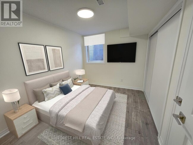 Building Photo - 264 Epsom Downs Dr