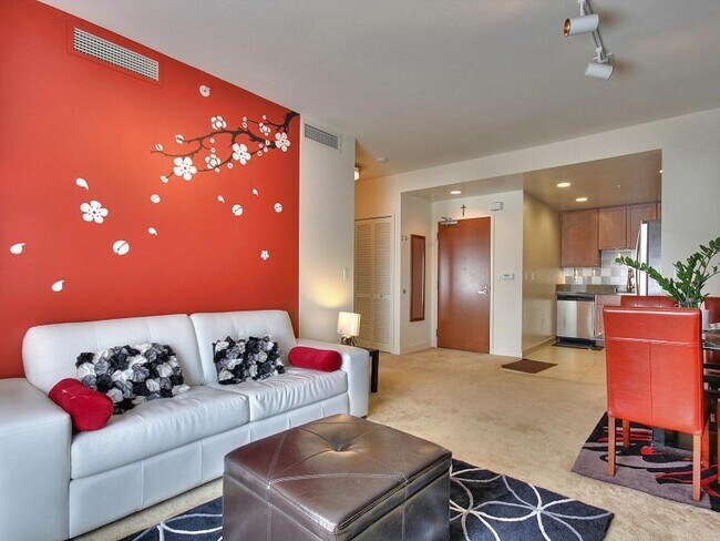 Foto del edificio - 175 W Saint James St