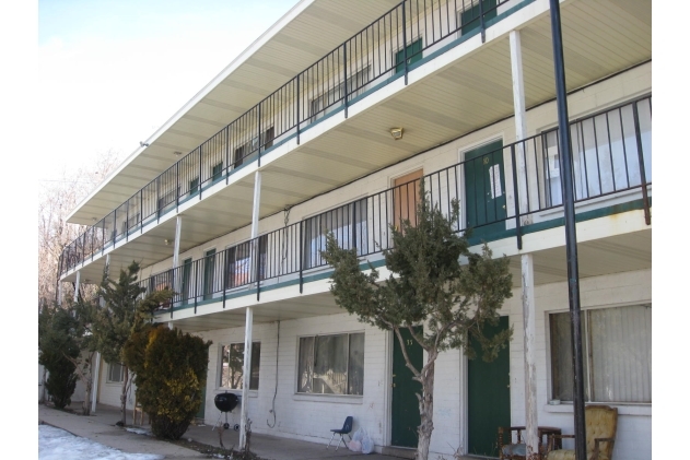 Towne Apartaments - Towne Apartments