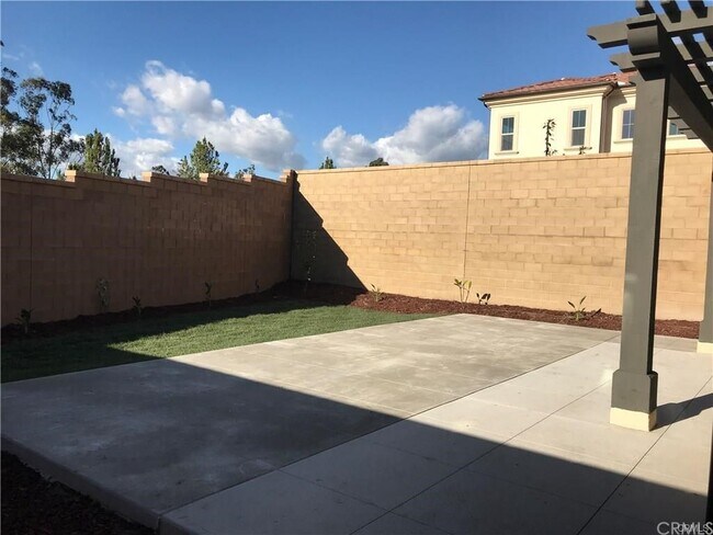 Building Photo - 109 Augustine