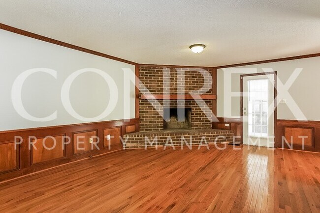 Building Photo - Charming 3 Bedroom in Evans!