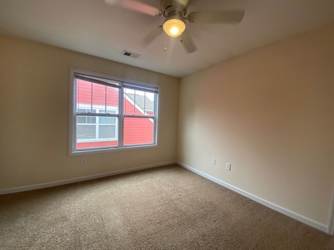 Building Photo - PRE-LEASING FOR AUGUST 2026!