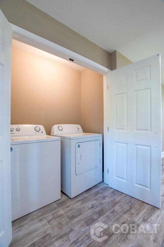 Foto del edificio - 2331 Peachwood Cir NE