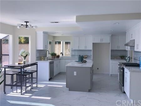 Foto del edificio - 2071 Peaceful Hills Rd