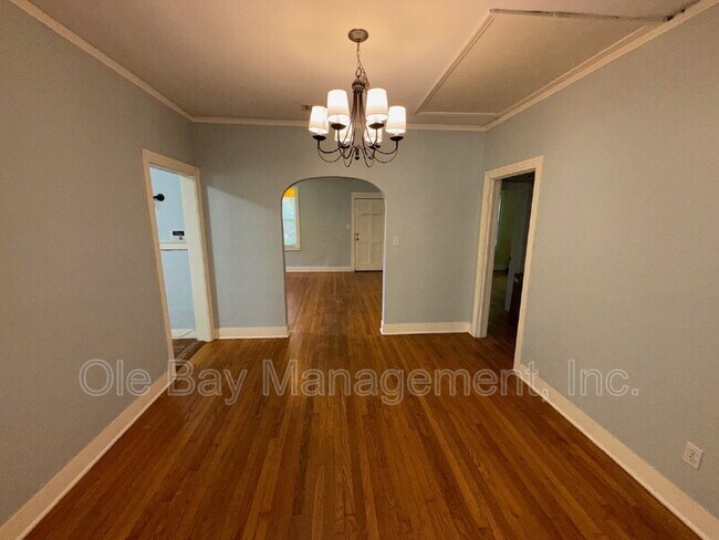 Foto del edificio - 305 Chidester Ave