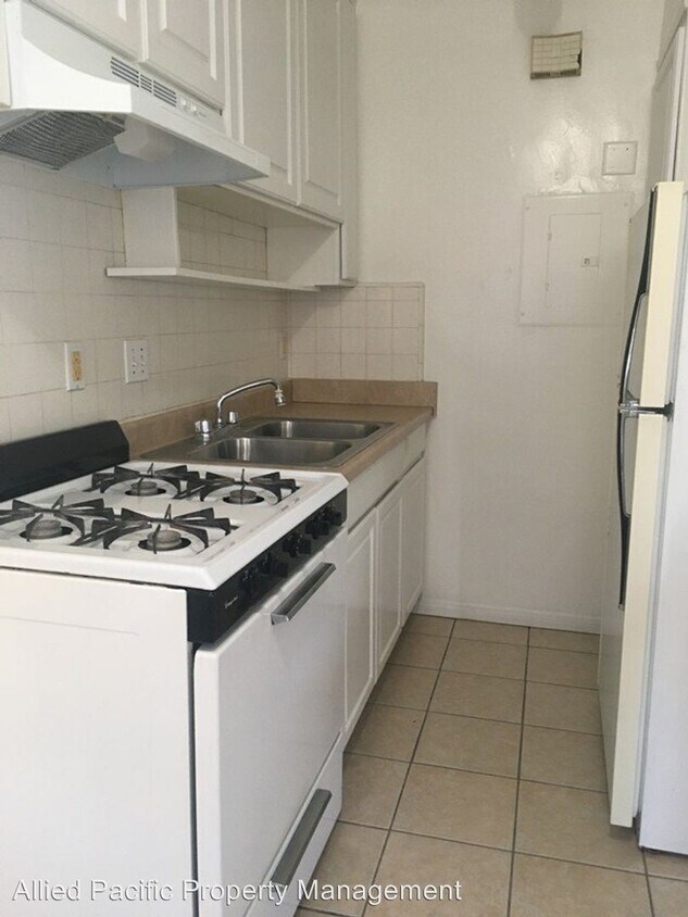 Foto del edificio - 1302-1308 E Central Ave