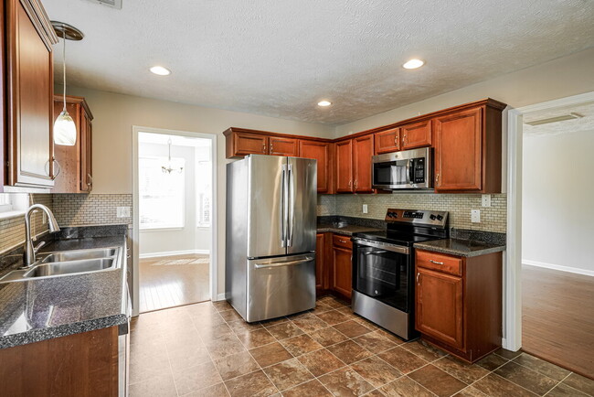 Building Photo - 1416 Sprucedale Dr