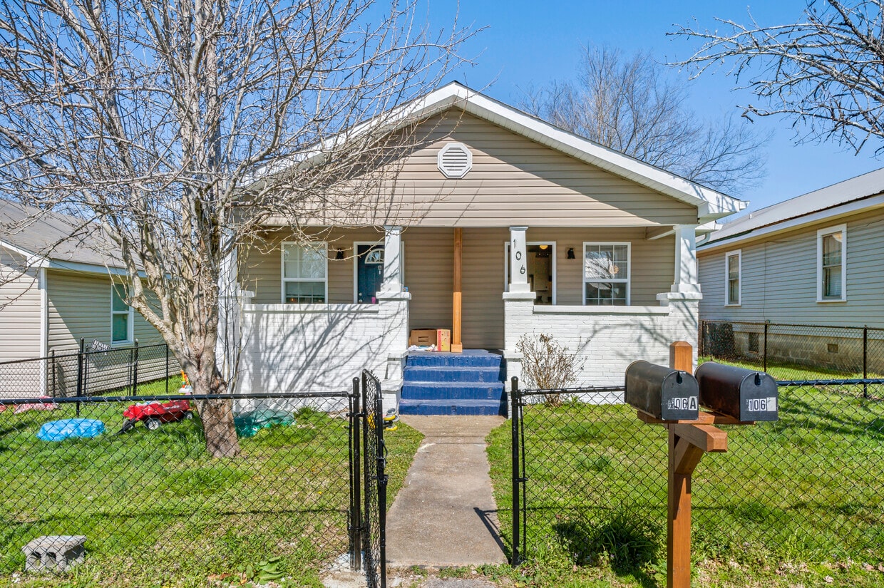 106 McMillen St Unit A, Rossville, GA 30741 Apartments in Rossville, GA