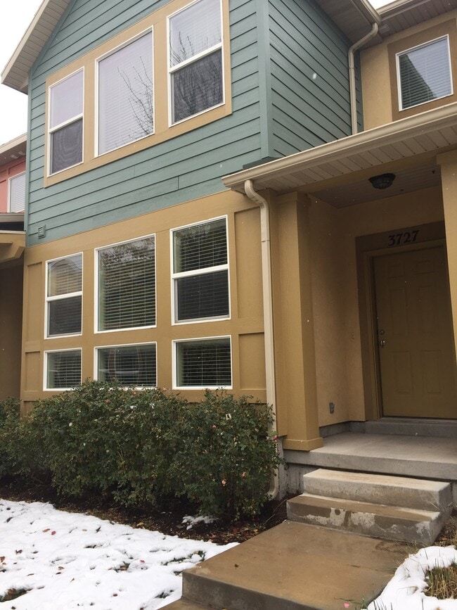 Photo - 3727 Angelica Way (South Jordan, UT) Townhome