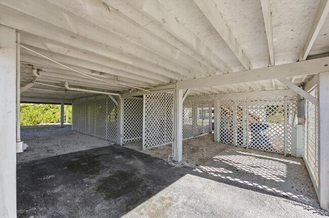 Building Photo - 3303 W Shell Point Rd