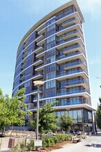 Building Photo - 949 NW Overton St