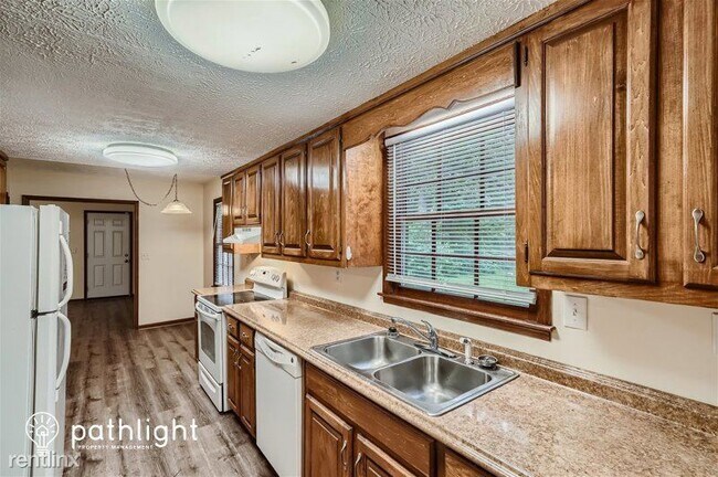 Building Photo - 3 br, 2 bath House - 508 Patterson Road UNIT