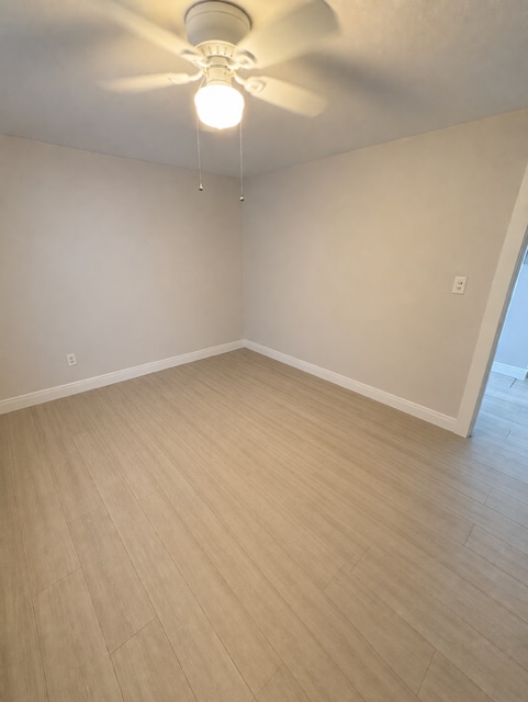 Building Photo - 467 1/2 92nd Avenue North, Unit B