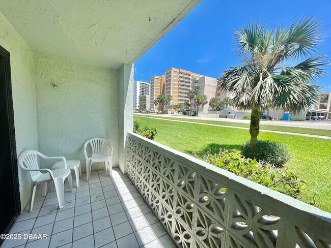 Foto del edificio - 3800 S Atlantic Ave