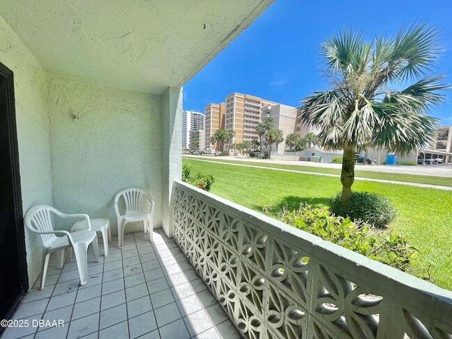 Photo - 3800 S Atlantic Ave Apartment