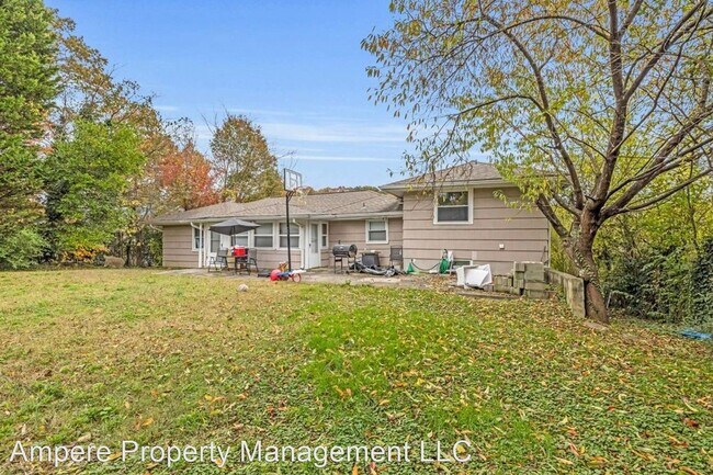 Building Photo - 4 br, 2 bath House - 207 S Germantown Rd