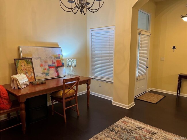 Building Photo - 9713 Silver Bell Ct