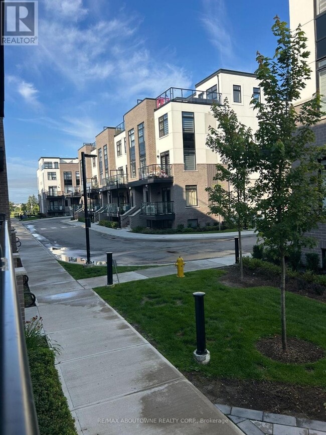 Building Photo - 1581 Rose Way