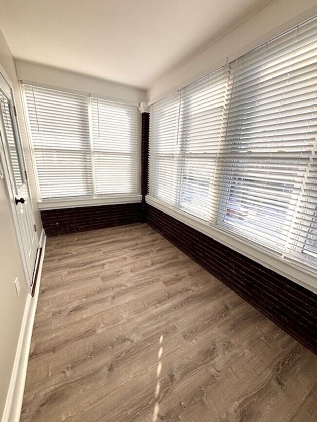 Foto del edificio - 3853 W Palmer St