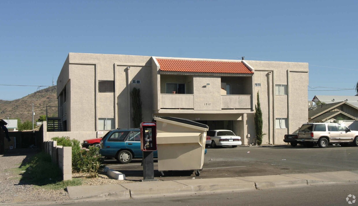 Primary Photo - 1212 W Mountain View Rd