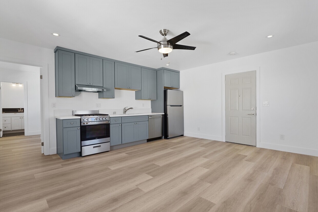 Foto del edificio - 1335 E 3rd St