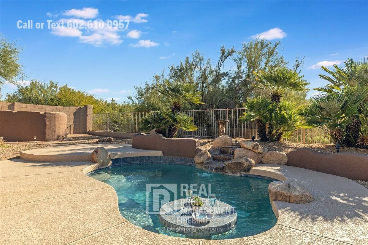 Foto principal - 4907 E Fernwood Ct